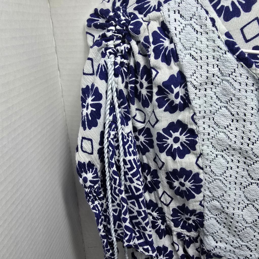 Women's Red Camel Blue White Floral blouse XS - Picture 5 of 10
